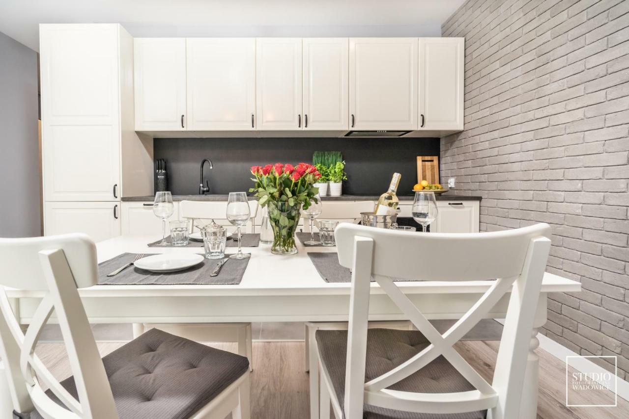 Exclusive Vermelo Apartment Krakow Bagian luar foto