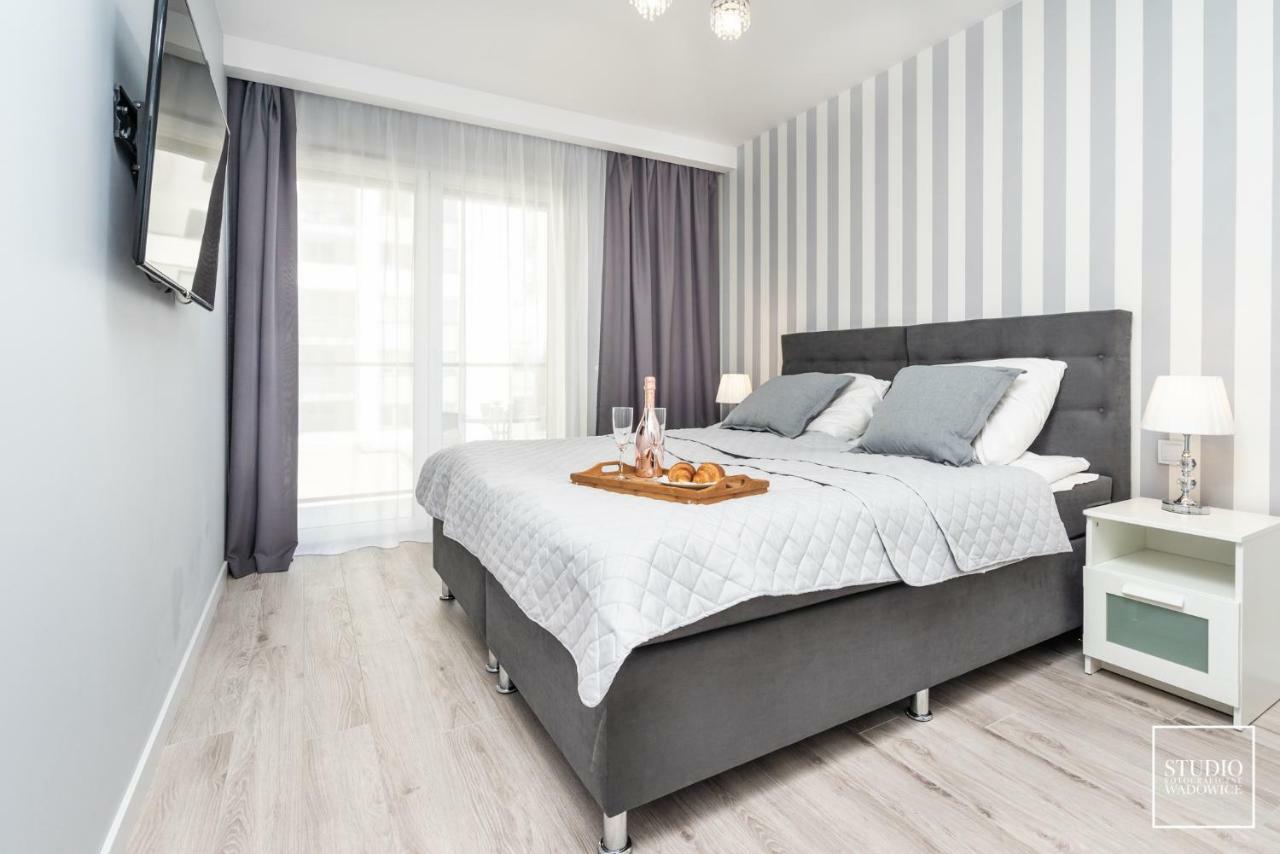 Exclusive Vermelo Apartment Krakow Bagian luar foto