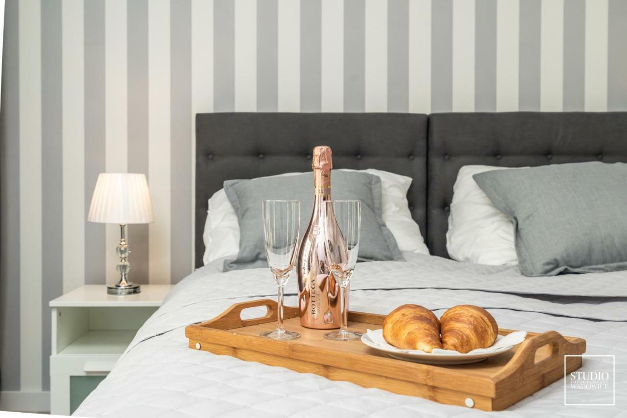 Exclusive Vermelo Apartment Krakow Bagian luar foto